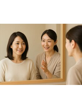 大人女性の魅力を引き出す似合わせ提案で、より美しく自然な印象に。いつまでも綺麗でいたい想いを叶えます