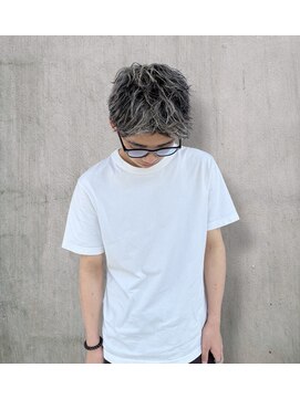 シエスタ(SIESTA) メンズハイライト　スパイキーショート