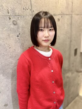 ナチュラルな丸みストレートボブ