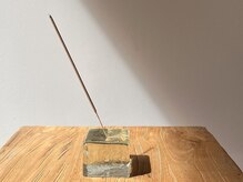 monet 白髪染めと髪質改善のサロン 福島院【モネ】【2月18日 NEW OPEN(予定)】の雰囲気(お香もオリジナルで制作。扉を開けて五感で感じて下さい。)