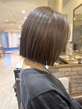 ヘアメイク シュシュ(Hair make chou chou) ボブ/切りっぱなしボブ/外はねボブ/髪質改善/縮毛矯正