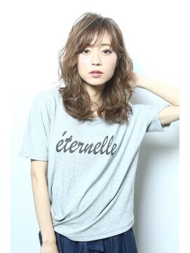 リー ヴィータ 上新庄(Lee Vita) 【Lee Vita】ウェーブミディ【エッジショート/くびれセミディ】