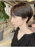 大人可愛いマッシュショートハンサムショートセンターパート