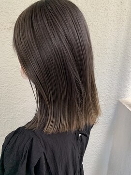 ローレンジウ(LOREN JU) 名駅/名古屋駅/学割U24/レイヤーカット/オージュア/ダブルカラー