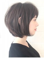 シータ(sheta)&nbsp;【sheta/三畑賢人】30代40代の小顔前下がりひし形エアリーボブ◎