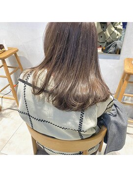 ミント(mint) 【 まろやかなミルクティーベージュ◎ 】