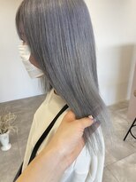 カシェ キョウマチ(cashe’e)&nbsp;White Glay Color.