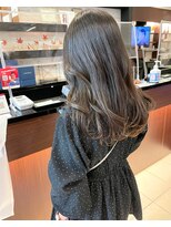 アトレ(attrait)&nbsp;＊ラベンダーグレージュ 透明感 ロングヘア 天王寺美容室