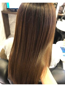 カミケンパセオ(kamiken.paseo) やわらか手触りまとまる髪質改善ストレート【カミケンパセオ】