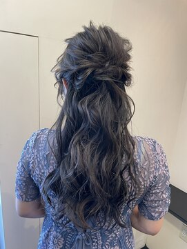 ソフィーズデザイン(Sofi's design) お呼ばれダウンスタイルアレンジ