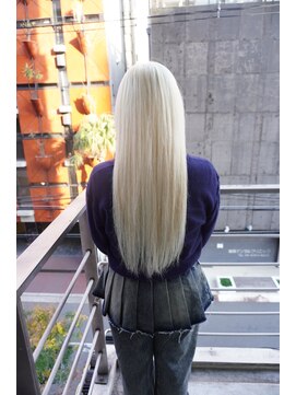 シィーム(cime) ホワイトブロンドカラー