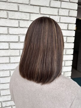 オーガニックエコ 川越(organic+eco) 30代40代大人かっこいいベージュハイライト×ミディアムレイヤー