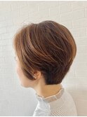 大人ショートボブヘアくびれショート白髪染めグレイカラー40代