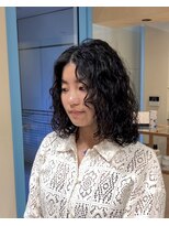 シアン 栄店(CYAN.)&nbsp;根本からくるくる！海外風ウェーブヘア！