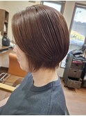 ショートボブ