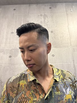 ブレイズマン(BLAZEMAN) サイドパートスタイル