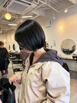 ラック 津田沼(LUCK) 丸みボブ/ケアブリーチダブルカラーインナーカラー