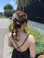 ナゴンスタイル(NAGON STYLE)&nbsp;編みおろしヘア