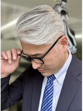 バーバー ミキ 塚本(BARBER MIKI) ビジネスサイドパート