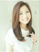 30、40代上品ツヤストレートヘア