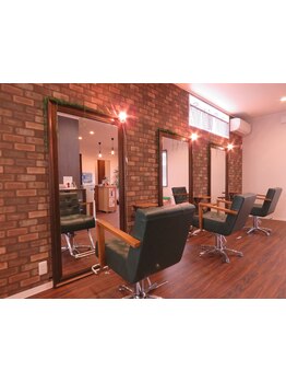 マンツーマン対応だから、どんな悩みも気軽に相談しやすい♪周りの目を気にせずリラックスできる空間が魅力