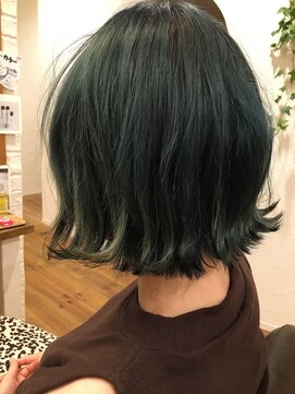 シェリシェリー(Cheri Cherie) 毛先のスウィング感が可愛い♪