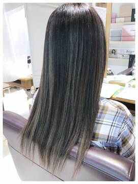 トゥルース 獨協大学前店(Hair&Make TRUTH) ナチュラルハイライト