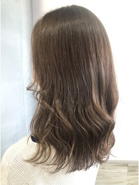 リーオオサカ(Lee Osaka) 【ブリーチなしカラー】ミルキーブラウン/kana