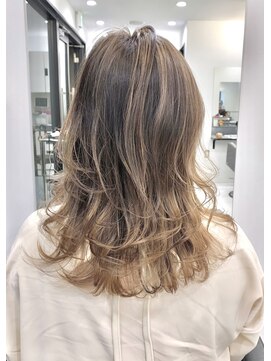 ステアケース 武蔵小杉店(stair:case) 大人可愛いレイヤー脱白髪染めバレイヤージュ20代30代40代
