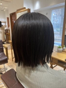 アマレット(Amaretto) 【ダークグレージュ×すとんボブ】