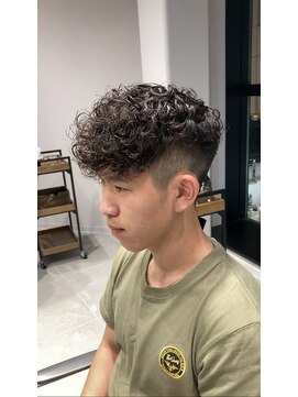 グルーマーズトウキョウ 渋谷店(GROOMER/S TOKYO) スペインカール