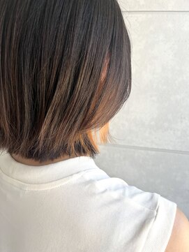 オル(Olu) オレンジ×イヤリングカラー