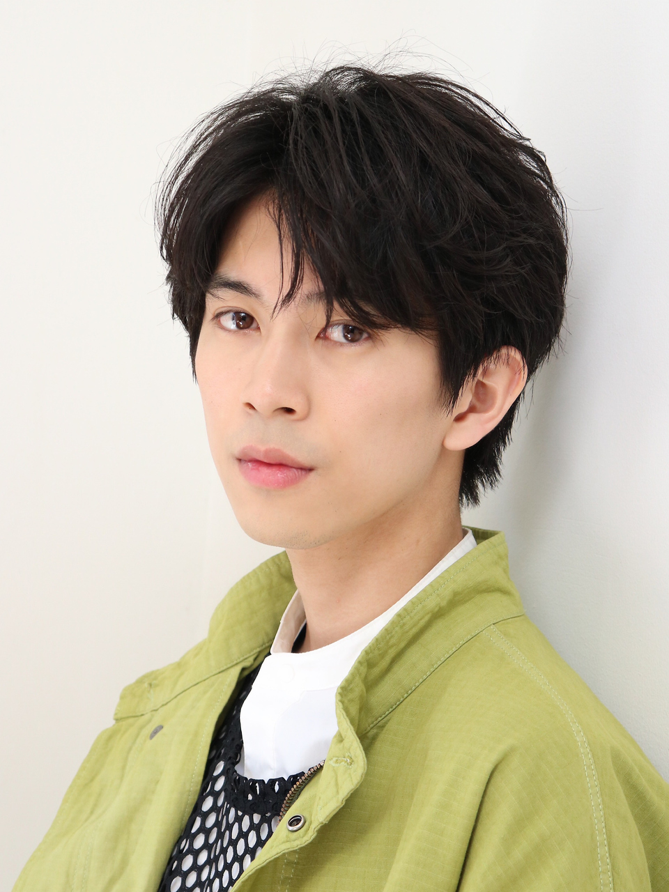 ネイビー(NAVY) 韓流ショート 毛流れパーマ ナチュラル束感 メンズマッシュ