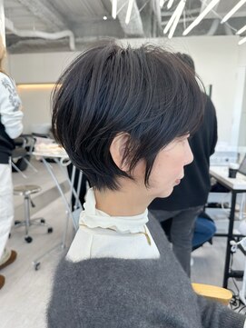 ビューナゴヤ 名駅(VIEW NAGOYA) 丸顔/ミニウルフ/チェリーブラウン/ショートボブ