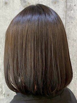 シーズヘア南口店 グレージュカラー/大人かわいいボブスタイル