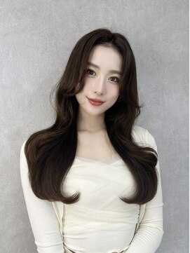 ロンド フィーユ(Lond fille) 中華美女ワンホンヘア×ダークモカカラー