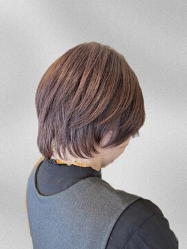 オン キャナルシティ博多前店(on) 【中里恵梨】ピンクベージュ×ショート/白髪ぼかし/40代/博多