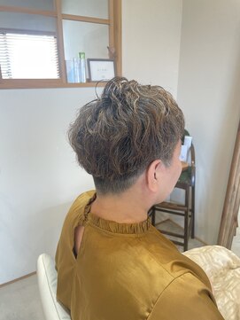 アカリ(acari) パーマ