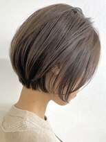 エリマ 調布(elima)&nbsp;調布白髪染めレイヤーボブショートへアッシュグレージュカラー
