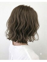 アン(Hair Relaxation UN) 大人かわいいハイライトで白髪ぼかし/小顔/30代40代50代/土浦
