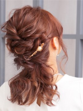 ヘアメイク エンカレッジ(HAIR MAKE encourage) ローポニースタイル