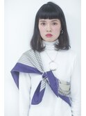 黒髪ロブ
