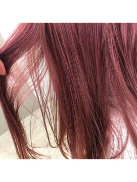 キー(kii) ピンクベージュ　ブリーチカラー　福岡　天神　今泉　薬院