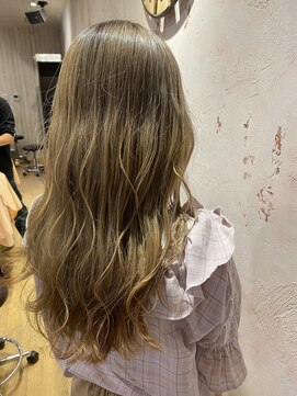 リアン 上尾店(Rien) ボブ/カーキグレージュ/マッシュショート/フェザーバンク[上尾]