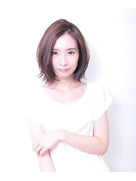 リップス デリコ(LIPS derico) 【LIPSderico/鈴木初穂】大人可愛い外ハネミディアム