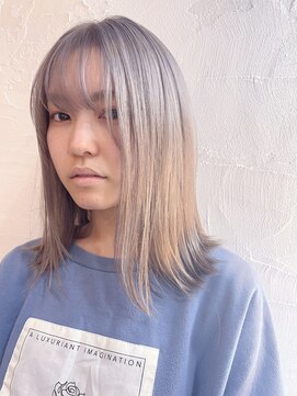 クリコ ヘアーデザイン(CLICQUOT hair design) 透け感のあるグレージュミディ