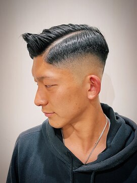 ヒロギンザバーバーショップ 大宮店(HIRO GINZA BARBER SHOP) バーバースタイル フェード ヒロ銀座 メンズ 大宮 ライン