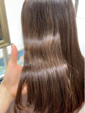 ナンバー エアロ 横浜(N° +aero) 髪質改善トリートメント/酸熱トリートメントでツヤ髪ツヤカラー