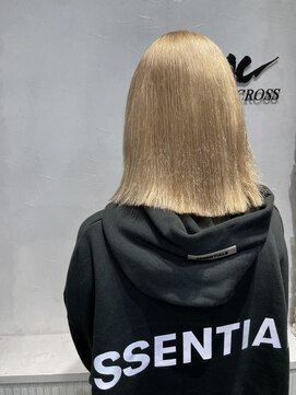 アンク クロス 池袋北口店(ANKHCROSS) 《アンククロス岩本》ベージュ ブリーチカラー