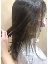 オーストヘアーリズ(Aust hair Liz) インナーカラー＊silver beige